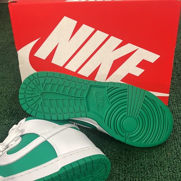 Nike dunk green retro size 10 ππ - Picture 2 of 5